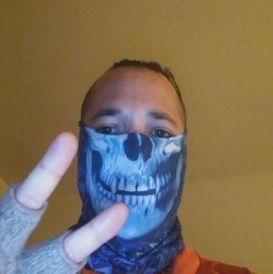 Meet your Posher, Eddie